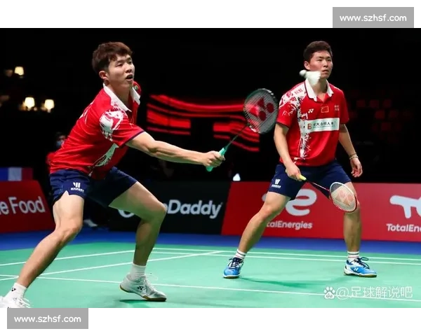 激烈对决瞬间解析体育比赛精彩战术与技巧 - 副本